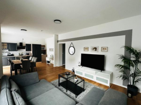 Design Wohnung - 8 Personen - Netflix - Terasse